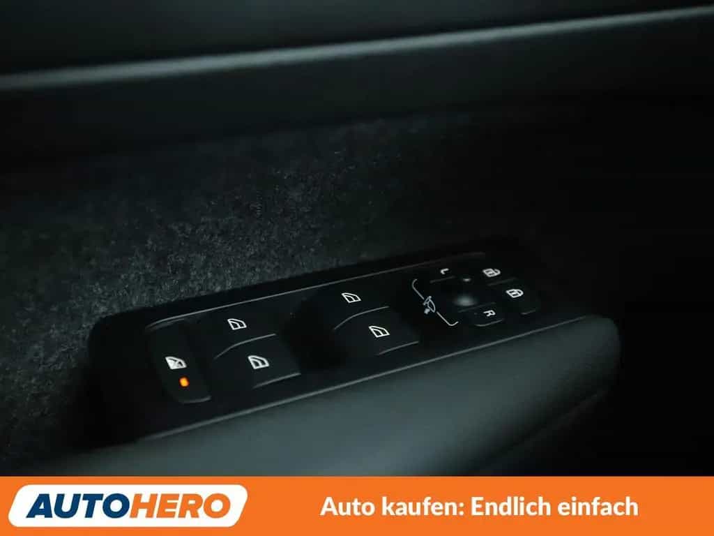 Volvo XC40 1.5 T2 Momentum 2WD*TEMPO*CAM*PDC*ALU* 02/2022-photo-24