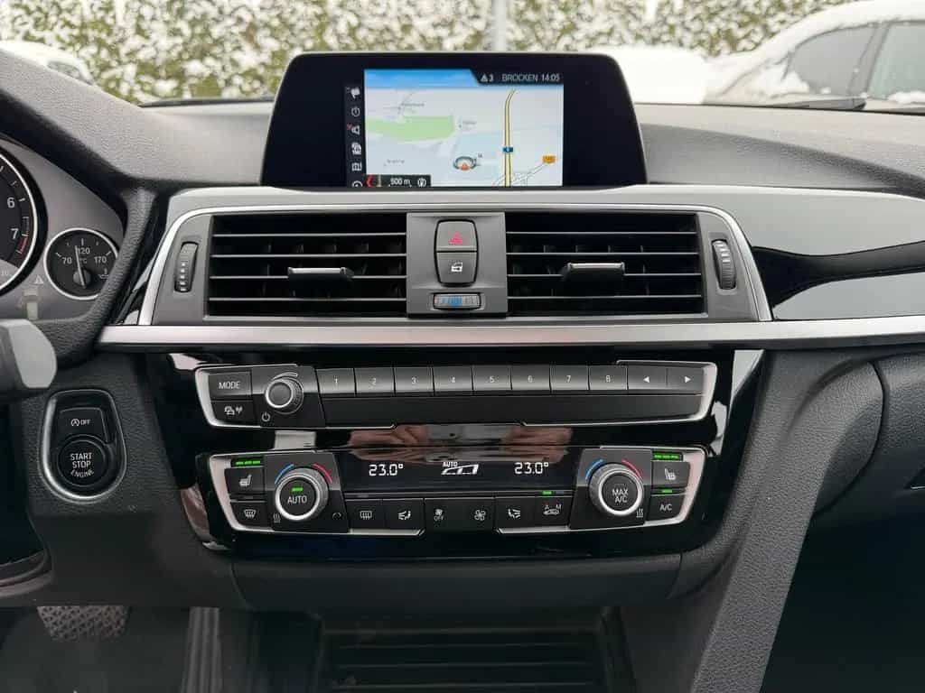 BMW 3 Series 320i Advantage Aut. LED Navi el. Heckklappe USB 06/2018-photo-20