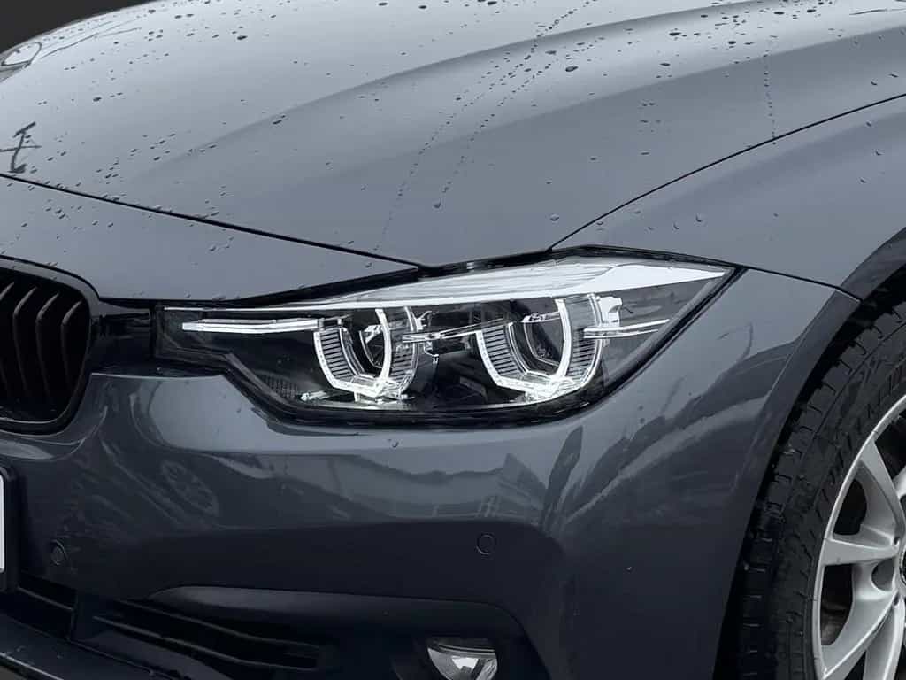 BMW 3 Series 320i Advantage Aut. LED Navi el. Heckklappe USB 06/2018-photo-6