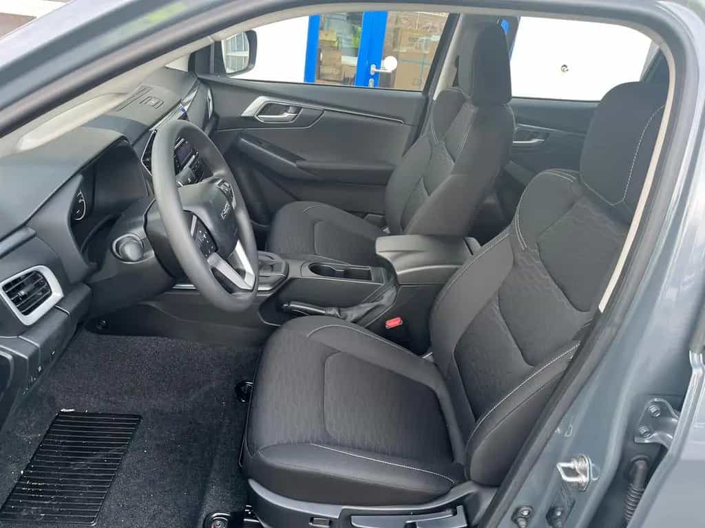 Isuzu D-Max Double Cab LS AT mit PEPEC Wechselsystem 06/2025-photo-18