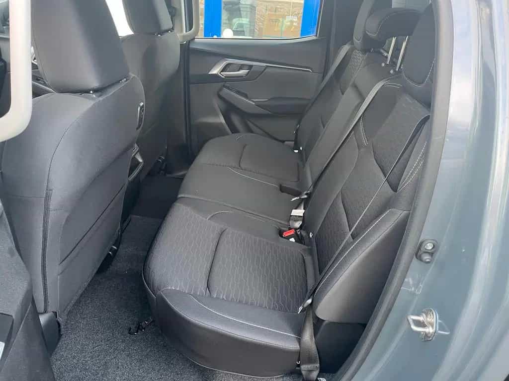 Isuzu D-Max Double Cab LS AT mit PEPEC Wechselsystem 06/2025-photo-19