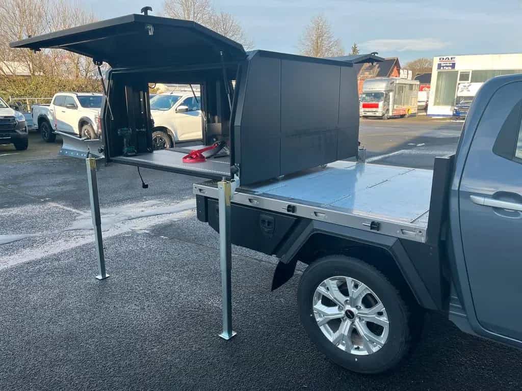 Isuzu D-Max Double Cab LS AT mit PEPEC Wechselsystem 06/2025-photo-32