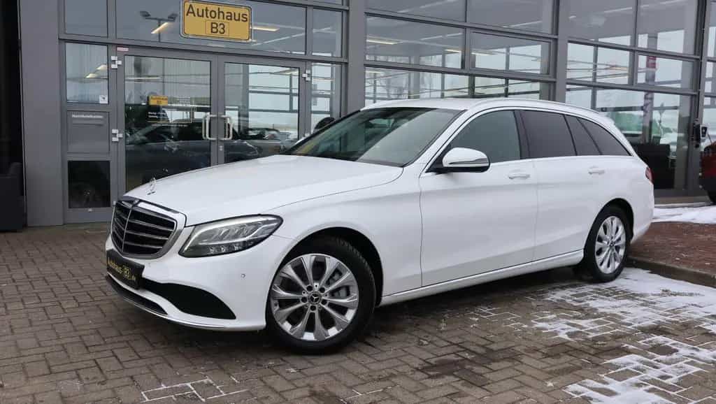 Mercedes-Benz C-Class 200 T-Modell Exclusive LED Navi Kamera 08/2018-photo-0