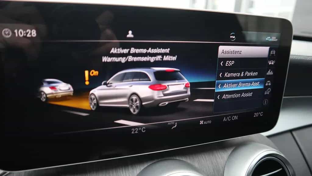 Mercedes-Benz C-Class 200 T-Modell Exclusive LED Navi Kamera 08/2018-photo-16