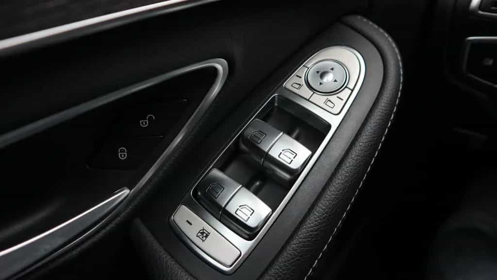 Mercedes-Benz C-Class 200 T-Modell Exclusive LED Navi Kamera 08/2018-photo-22