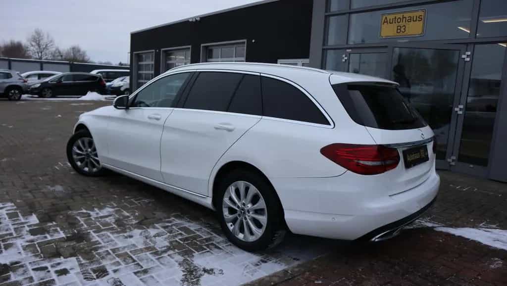 Mercedes-Benz C-Class 200 T-Modell Exclusive LED Navi Kamera 08/2018-photo-3