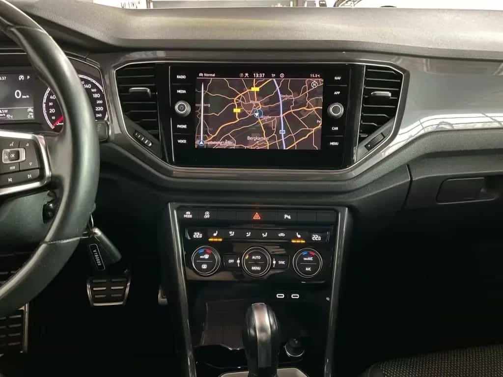 Volkswagen T-Roc 1.5 TSI DSG Sport LED+NAVI+AHK+KAMERA+ACC 08/2021-photo-11