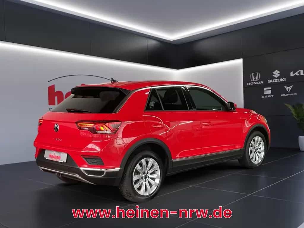 Volkswagen T-Roc 1.5 TSI DSG Sport LED+NAVI+AHK+KAMERA+ACC 08/2021-photo-3