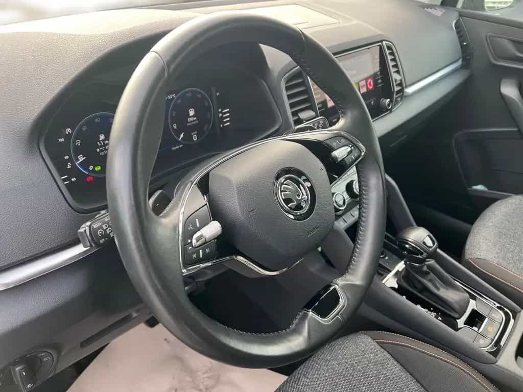 Skoda Karoq 1.5 TSI ACT Clever DSG+AUT+LED+Navi+PDC+LM 01/2022-photo-13