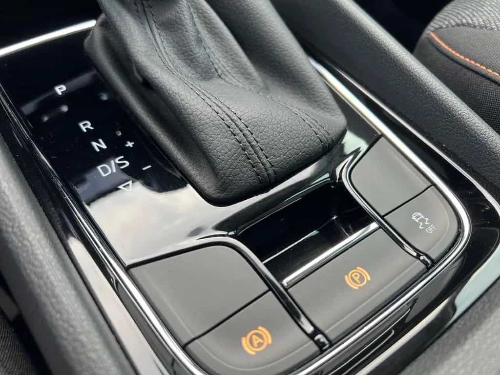 Skoda Karoq 1.5 TSI ACT Clever DSG+AUT+LED+Navi+PDC+LM 01/2022-photo-20