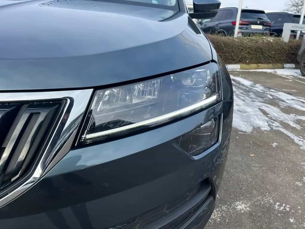 Skoda Karoq 1.5 TSI ACT Clever DSG+AUT+LED+Navi+PDC+LM 01/2022-photo-4