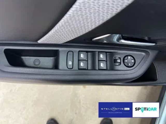 Citroën C4 1.2 PureTech 130 Max Aut. LED, NAVI 11/2023-photo-11