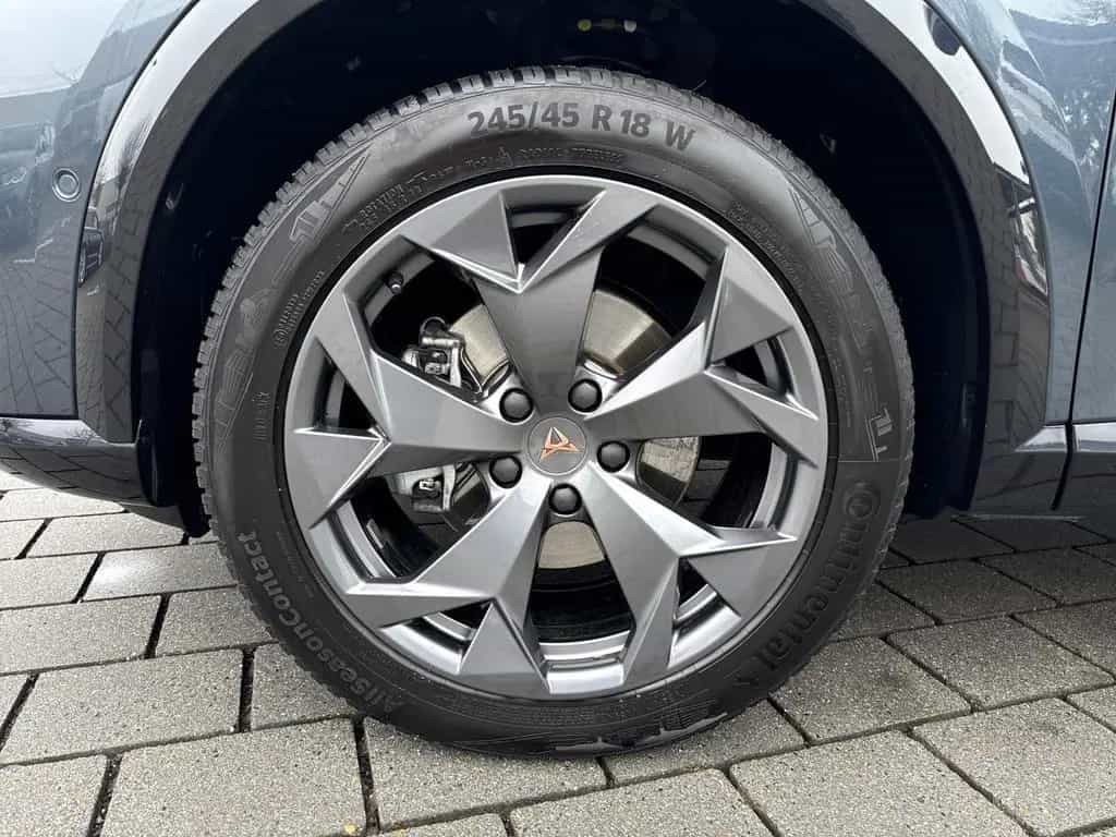 Cupra Formentor 1.5 eTSI DSG, NAVI, FULL LINK 06/2025-photo-6