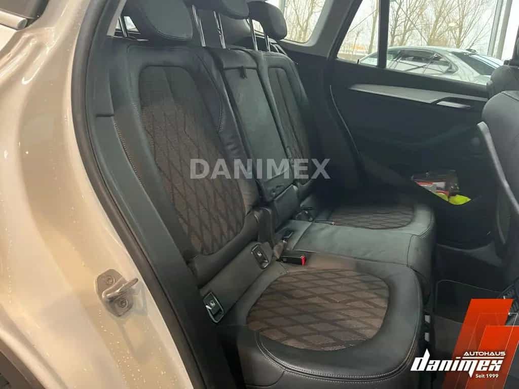 BMW X1 xDrive20d xLine M-Sportl.  Busi Pano Harm AHK 09/2020-photo-10