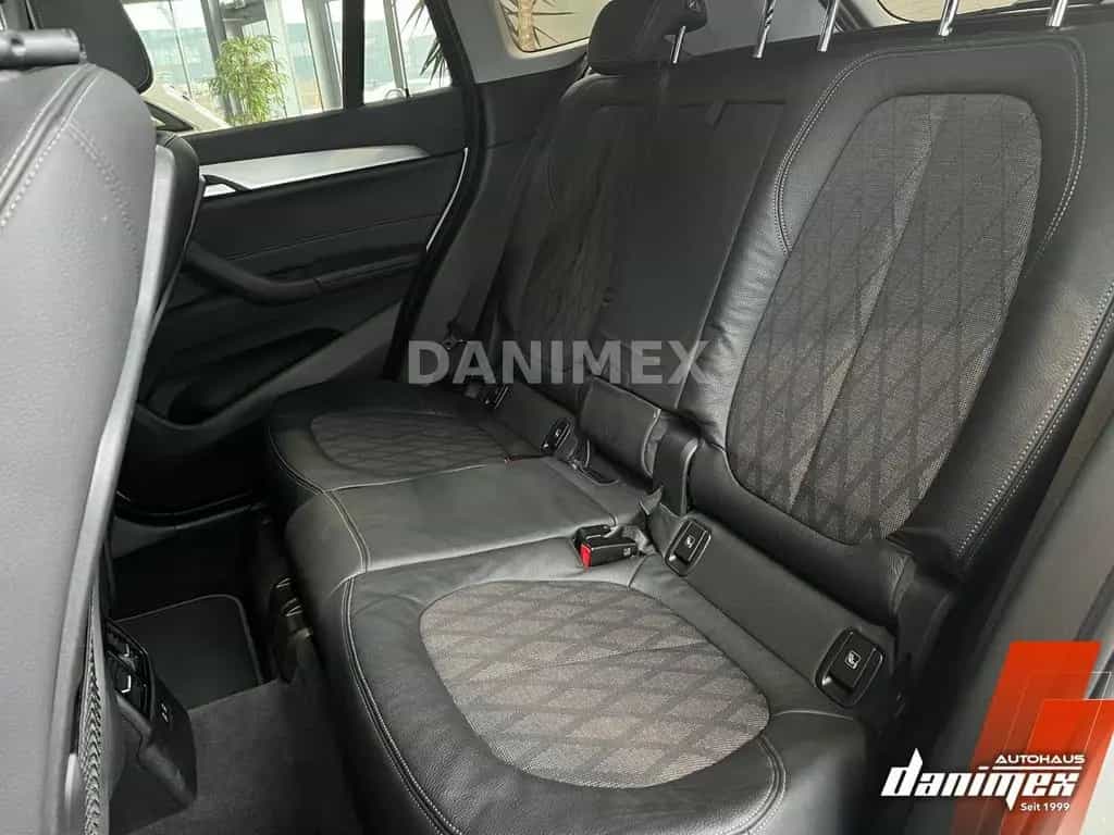 BMW X1 xDrive20d xLine M-Sportl.  Busi Pano Harm AHK 09/2020-photo-11