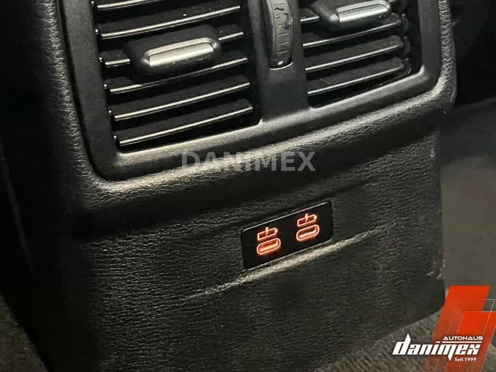 BMW X1 xDrive20d xLine M-Sportl.  Busi Pano Harm AHK 09/2020-photo-21