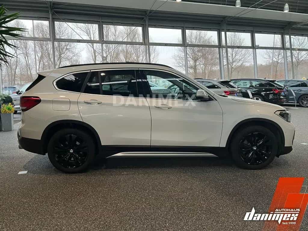 BMW X1 xDrive20d xLine M-Sportl.  Busi Pano Harm AHK 09/2020-photo-3