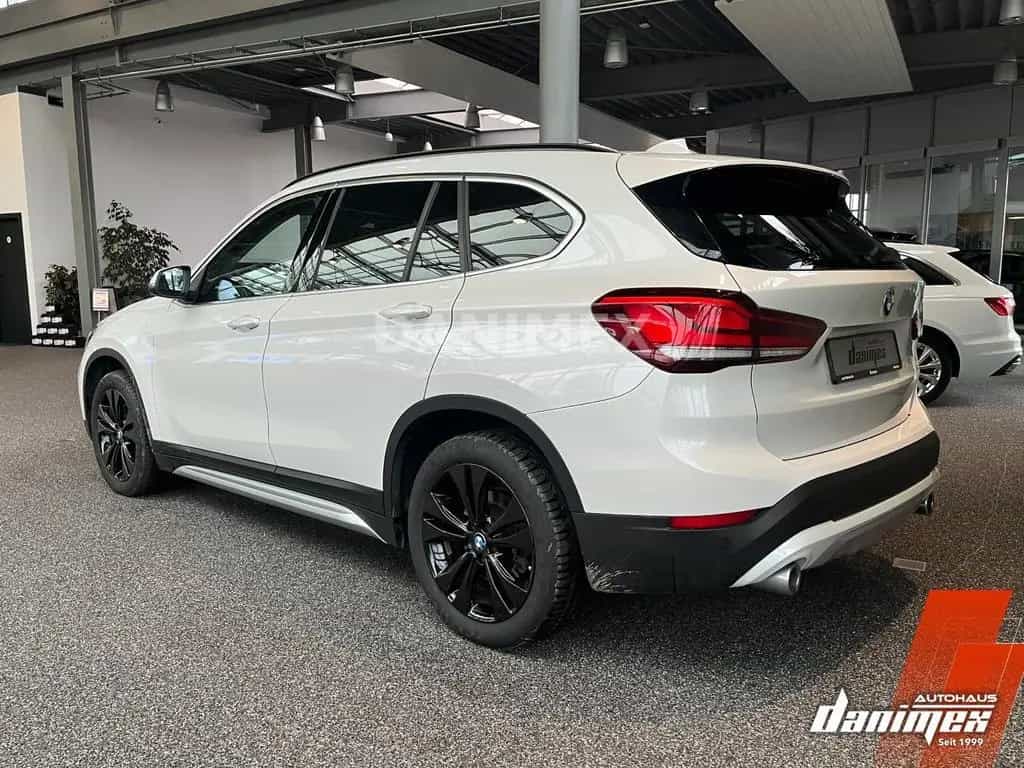 BMW X1 xDrive20d xLine M-Sportl.  Busi Pano Harm AHK 09/2020-photo-6
