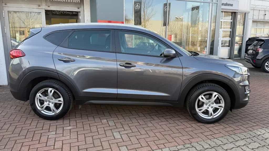 Hyundai TUCSON 1.6 Style 04/2019-photo-1