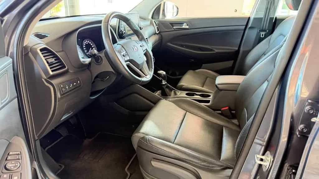 Hyundai TUCSON 1.6 Style 04/2019-photo-22