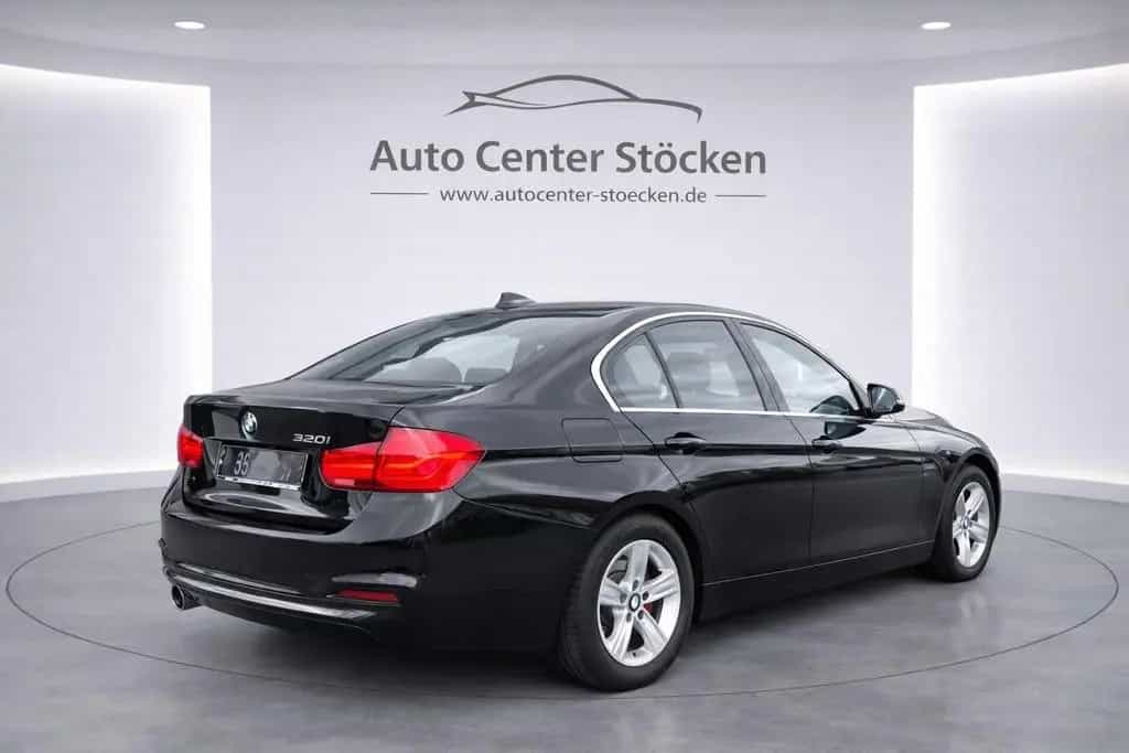 BMW 320 Lim. Luxury Line/Automatik/Leder/Navi/SSD/AHK 06/2018-photo-5