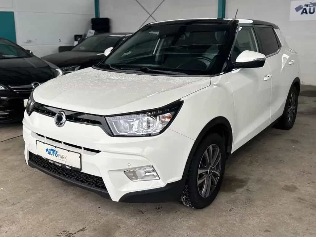 Ssangyong Tivoli 1.6 e-XGi 160 Clever Edition 2WD 11/2018-photo-0