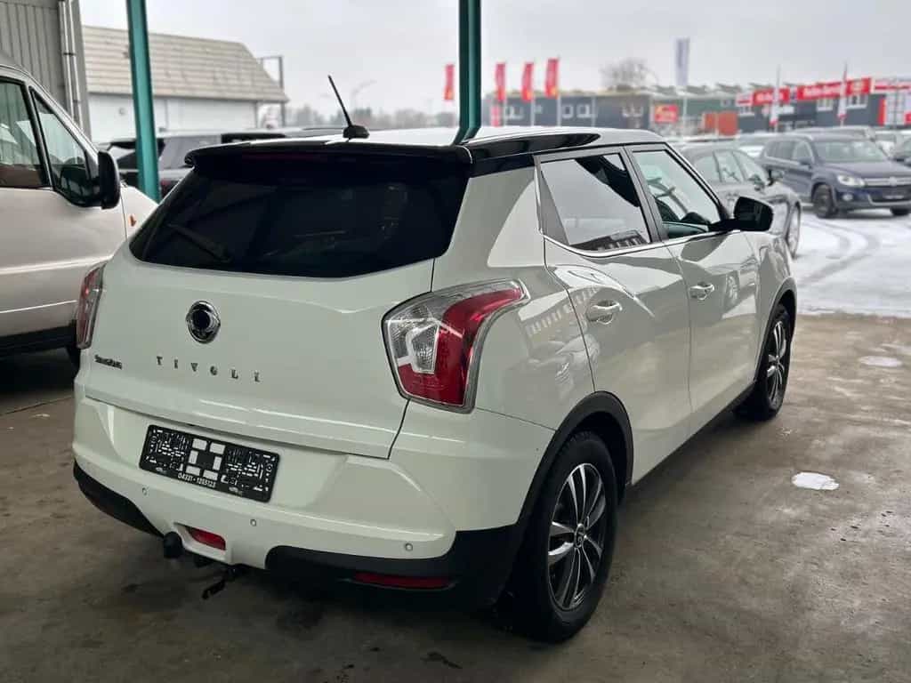 Ssangyong Tivoli 1.6 e-XGi 160 Clever Edition 2WD 11/2018-photo-5
