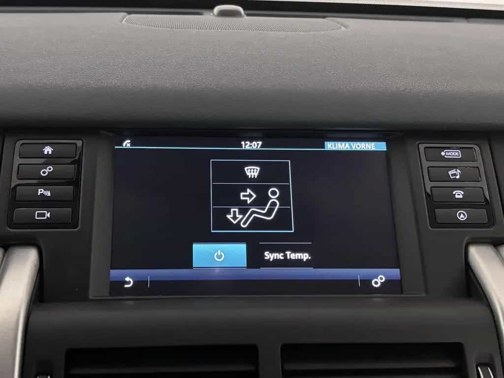 Land Rover Discovery Sport TD 4WD Xenon Leder Navi AHK 1.Hd 10/2016-photo-21