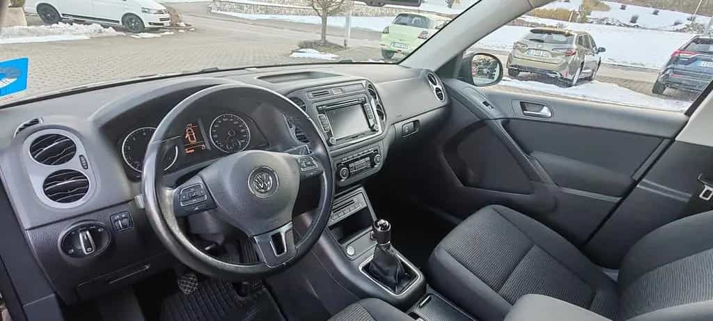 Volkswagen Tiguan Trend & Fun 4Motion 09/2012-photo-10