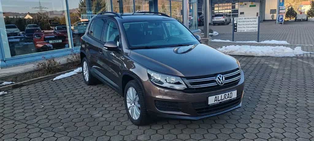 Volkswagen Tiguan Trend & Fun 4Motion 09/2012-photo-2