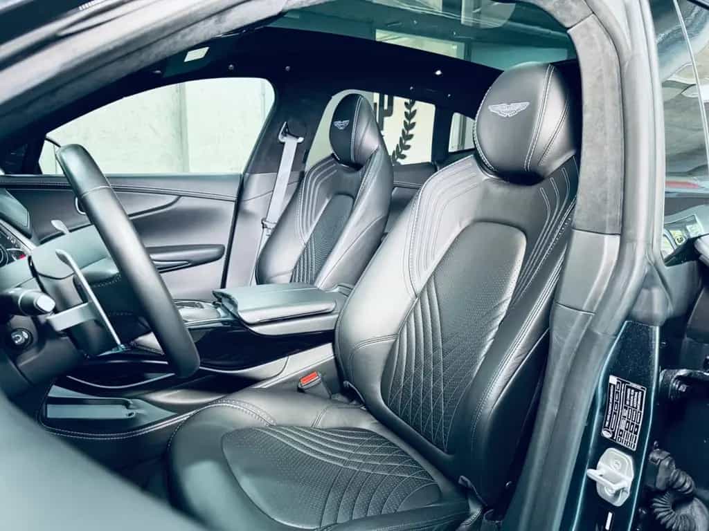 Aston Martin DBX *360*PANO*LUFT*AIR*KEYLESS* 04/2021-photo-17