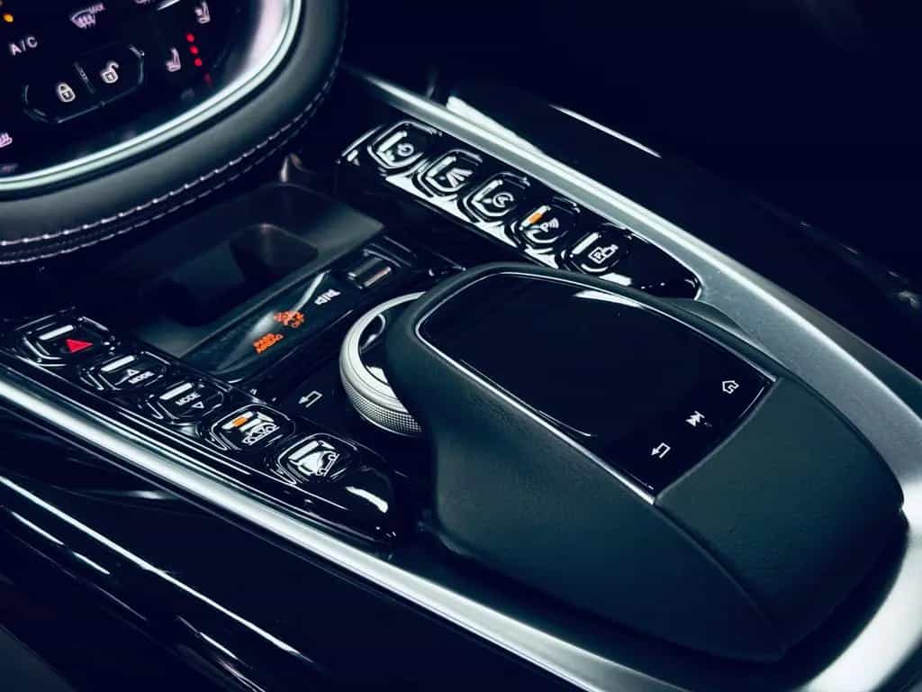 Aston Martin DBX *360*PANO*LUFT*AIR*KEYLESS* 04/2021-photo-23