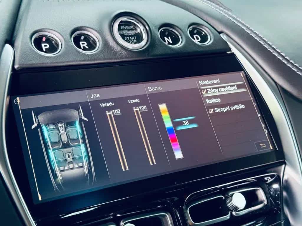 Aston Martin DBX *360*PANO*LUFT*AIR*KEYLESS* 04/2021-photo-32