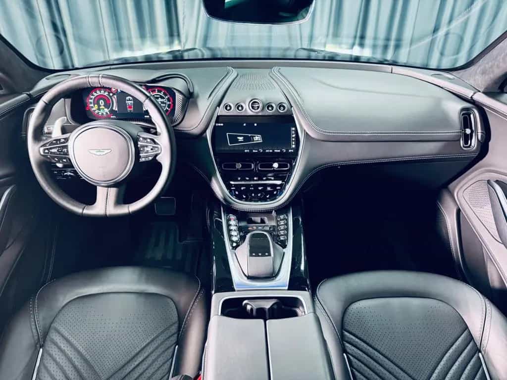 Aston Martin DBX *360*PANO*LUFT*AIR*KEYLESS* 04/2021-photo-41