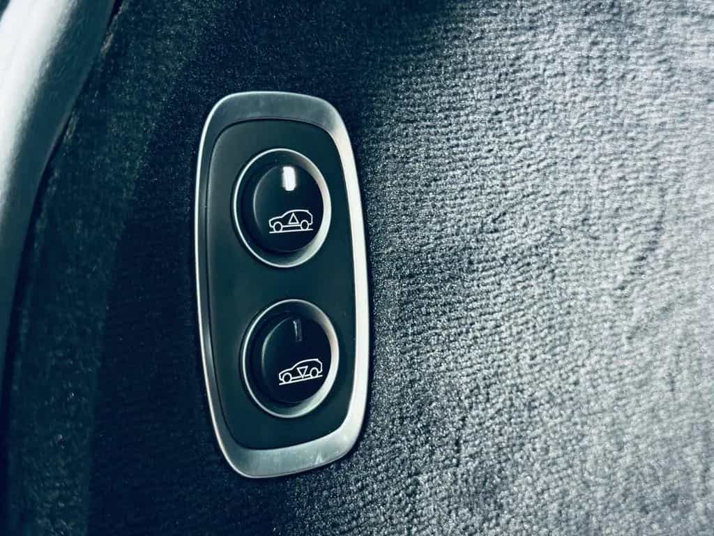 Aston Martin DBX *360*PANO*LUFT*AIR*KEYLESS* 04/2021-photo-44