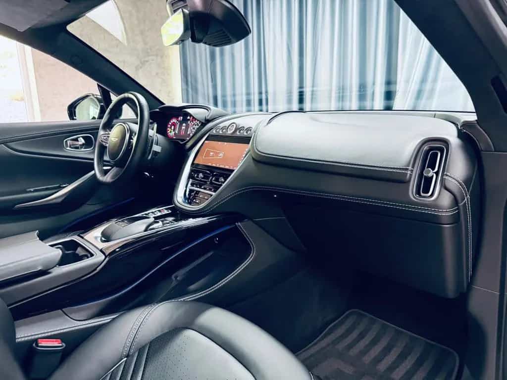 Aston Martin DBX *360*PANO*LUFT*AIR*KEYLESS* 04/2021-photo-45