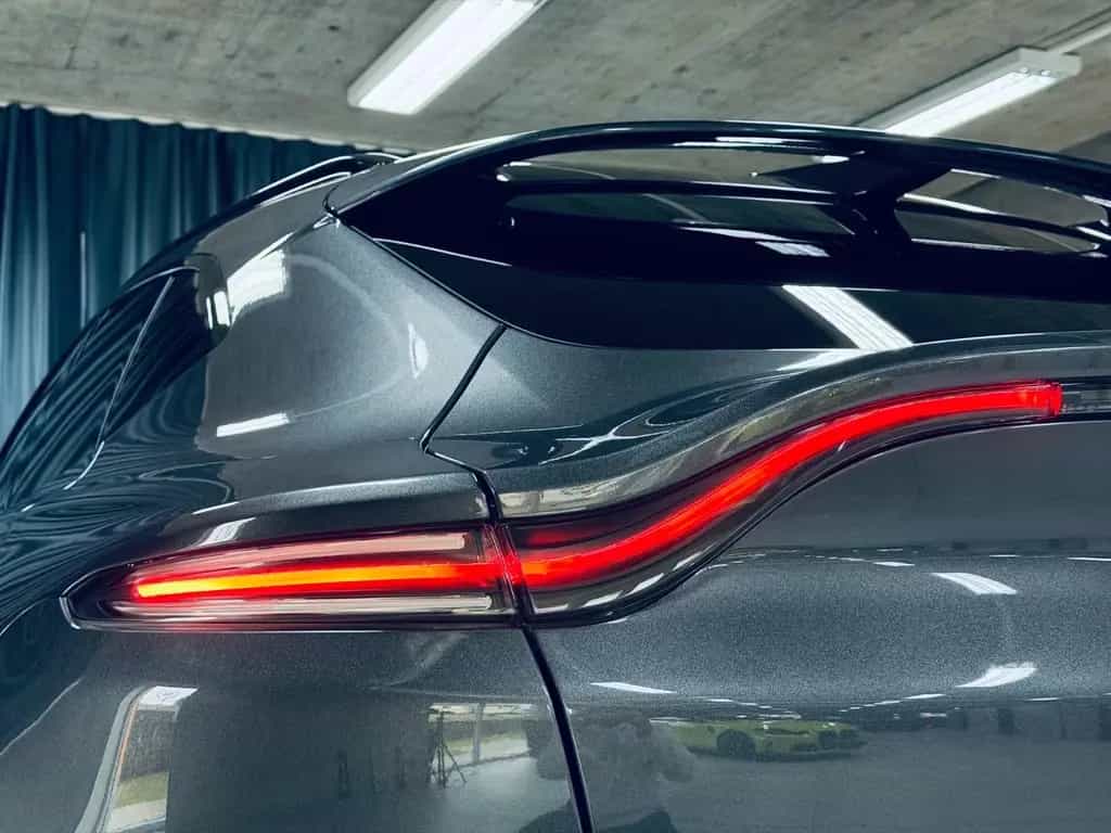 Aston Martin DBX *360*PANO*LUFT*AIR*KEYLESS* 04/2021-photo-9