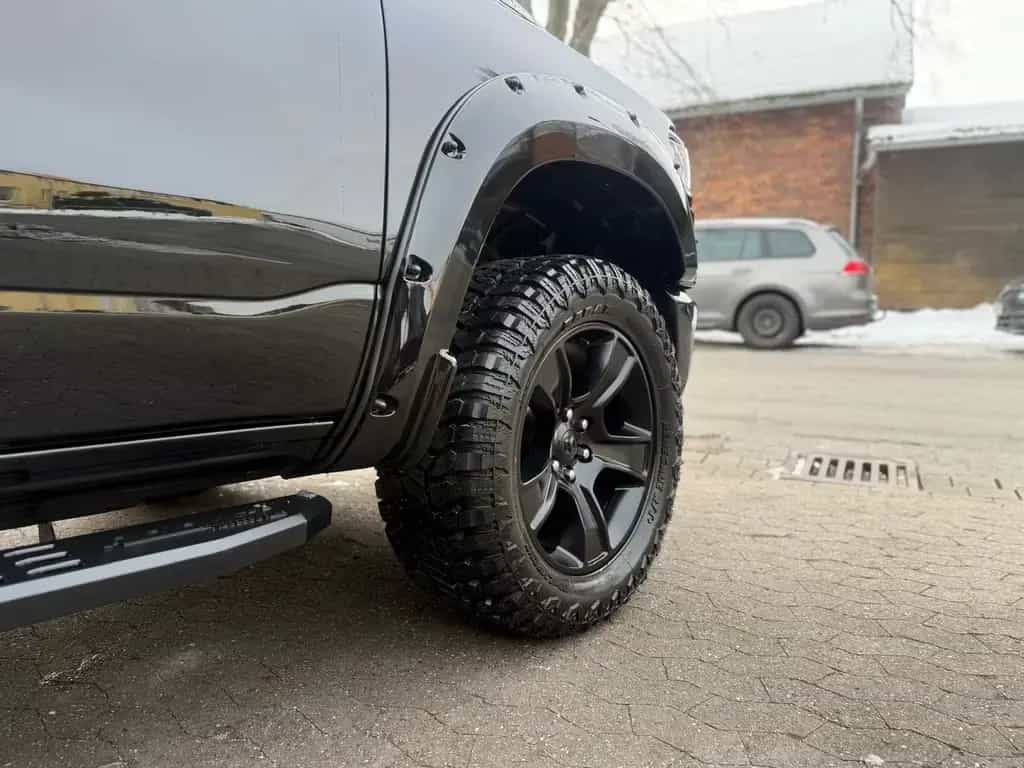 Dodge RAM V8*4X4*SPORT*LIFT*HEADUP*OFFROAD*NAVI*AHK*GARANT 09/2021-photo-21