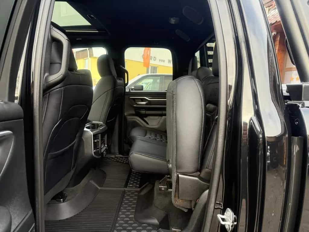Dodge RAM V8*4X4*SPORT*LIFT*HEADUP*OFFROAD*NAVI*AHK*GARANT 09/2021-photo-39