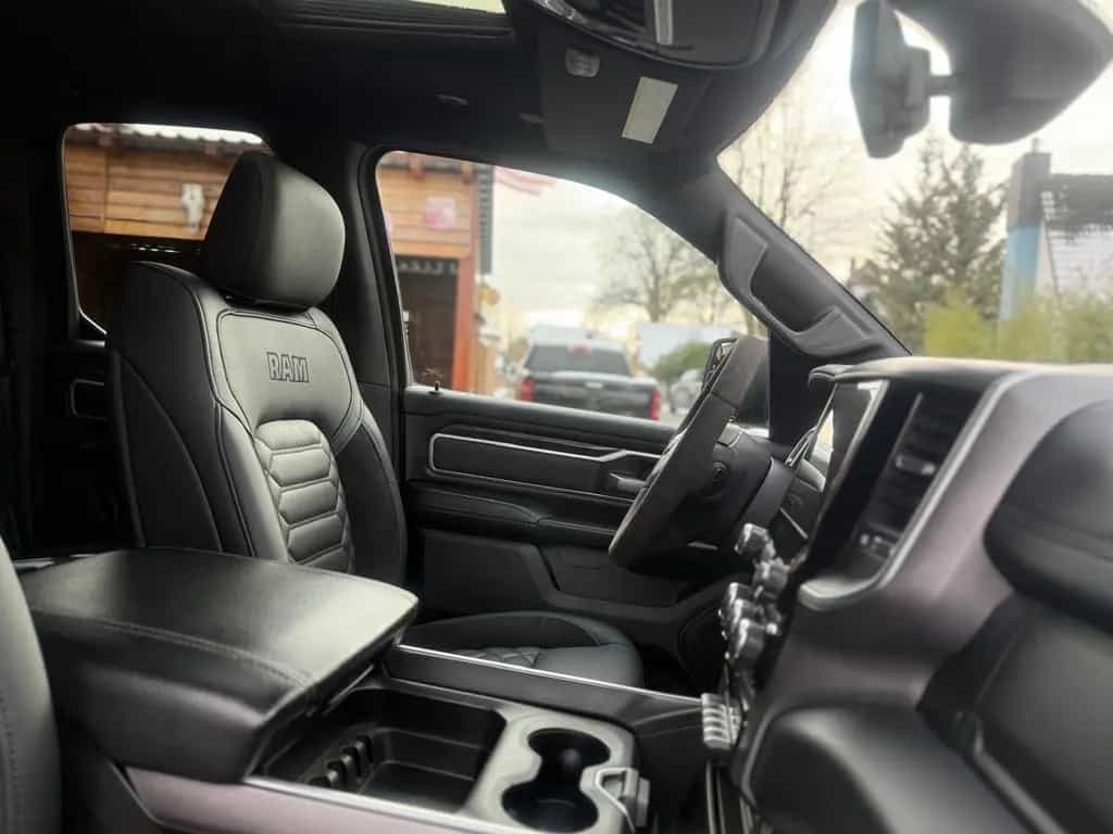 Dodge RAM V8*4X4*SPORT*LIFT*HEADUP*OFFROAD*NAVI*AHK*GARANT 09/2021-photo-43