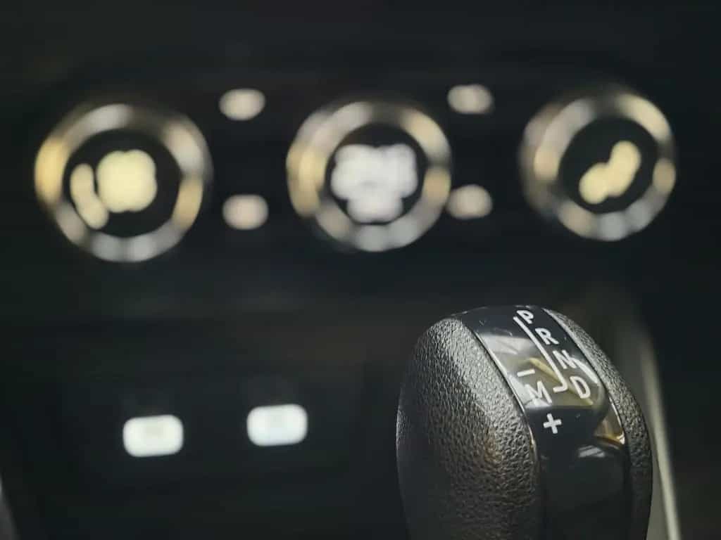 Dacia Duster TCe 150 Automatik Prestige +Technik +AHK 11/2021-photo-12