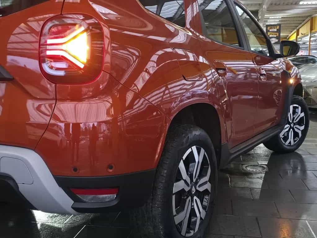 Dacia Duster TCe 150 Automatik Prestige +Technik +AHK 11/2021-photo-3