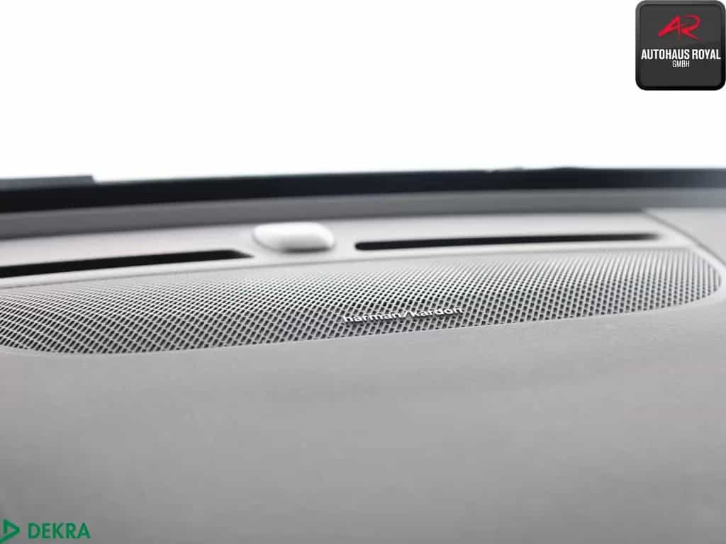 Volvo XC40 XC 40 D4 AWD PANO,FOUR-C,HARMAN/K,ACC,KAMERA, 01/2019-photo-16