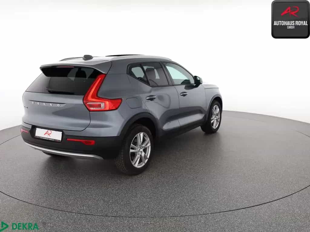 Volvo XC40 XC 40 D4 AWD PANO,FOUR-C,HARMAN/K,ACC,KAMERA, 01/2019-photo-4