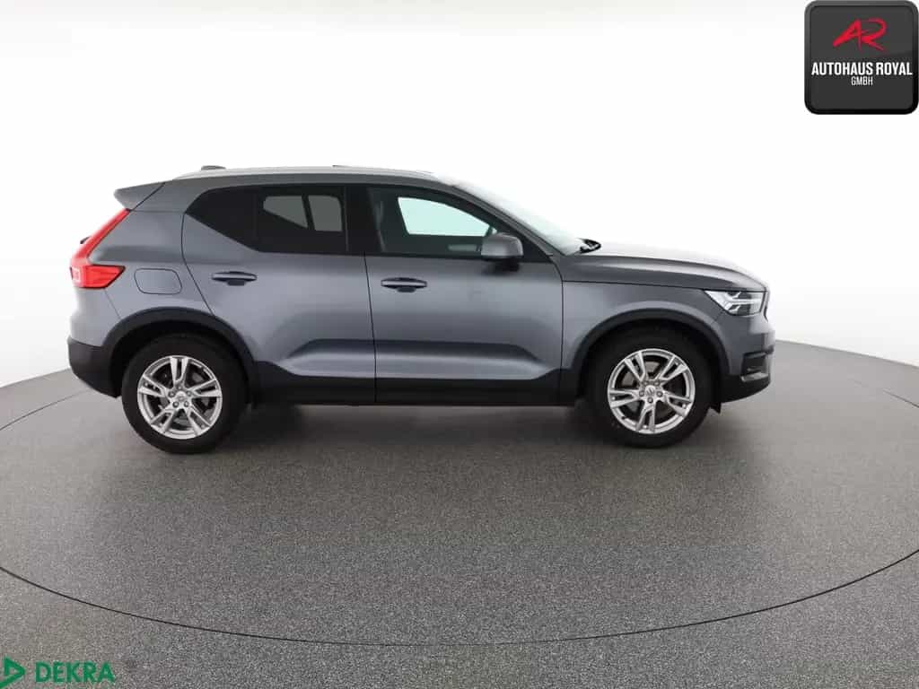 Volvo XC40 XC 40 D4 AWD PANO,FOUR-C,HARMAN/K,ACC,KAMERA, 01/2019-photo-5