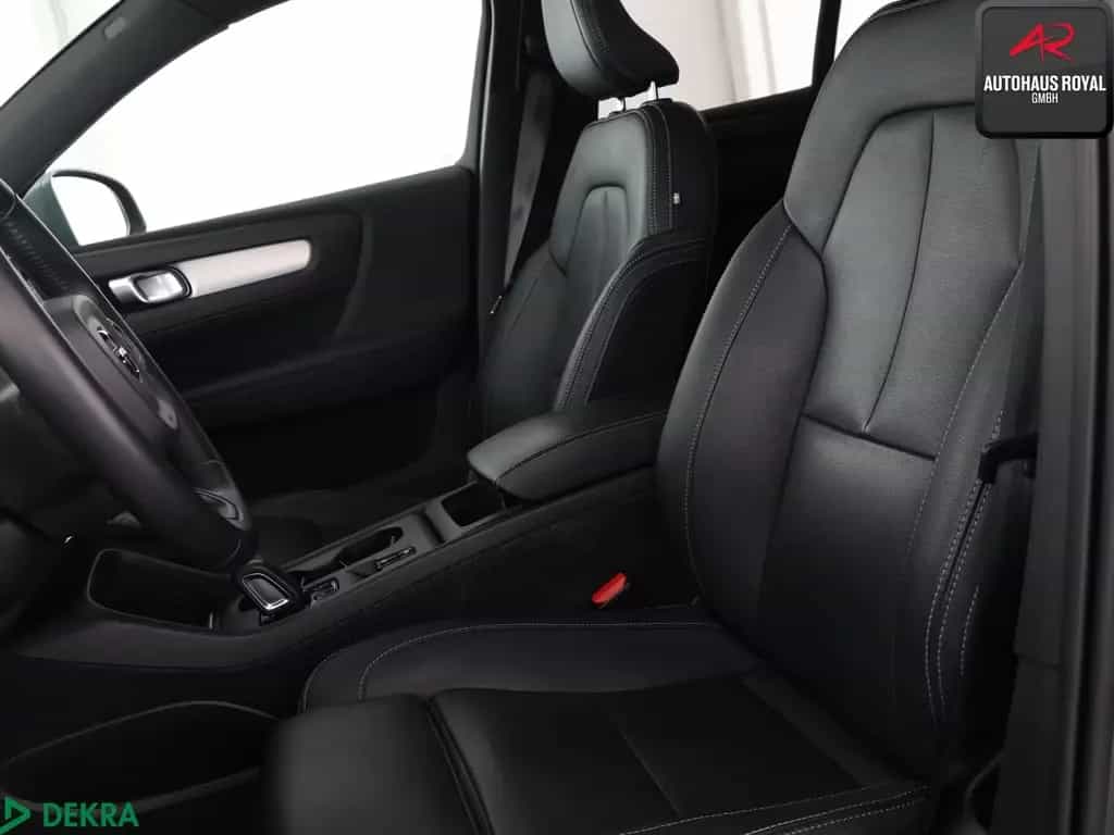 Volvo XC40 XC 40 D4 AWD PANO,FOUR-C,HARMAN/K,ACC,KAMERA, 01/2019-photo-9