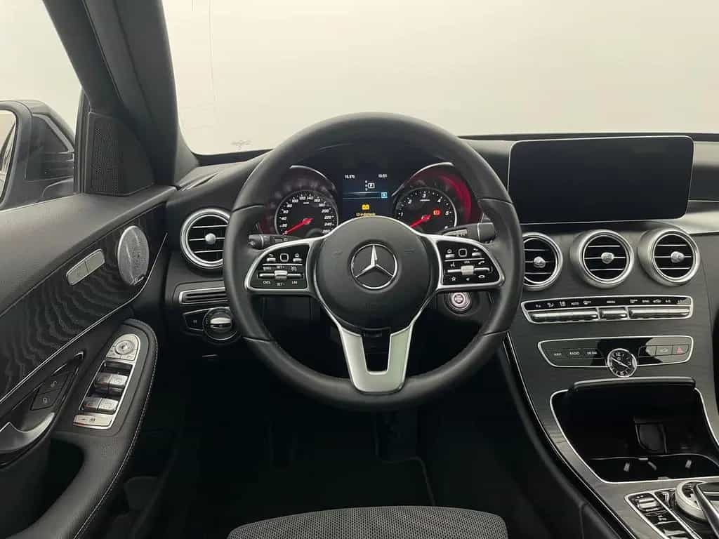 Mercedes-Benz C 300 BURMESTER*PANO*AHK*LED*PDC* 01/2021-photo-15