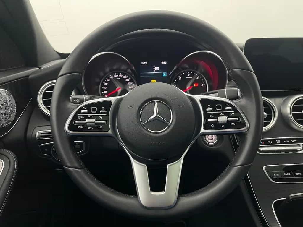 Mercedes-Benz C 300 BURMESTER*PANO*AHK*LED*PDC* 01/2021-photo-16