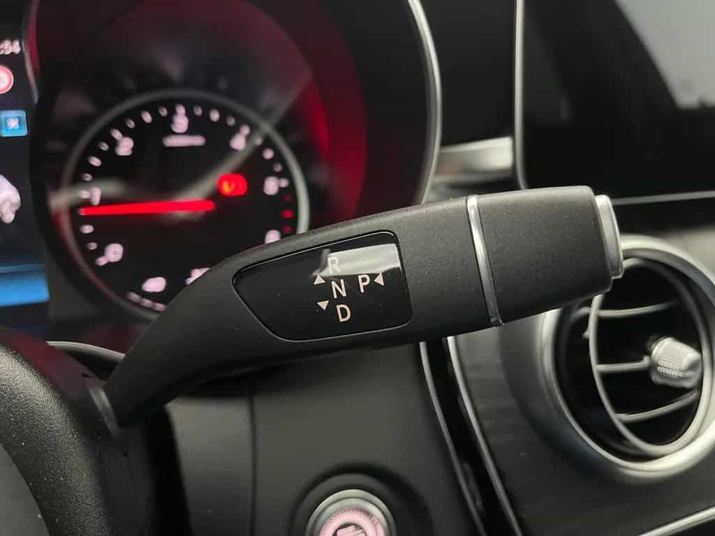 Mercedes-Benz C 300 BURMESTER*PANO*AHK*LED*PDC* 01/2021-photo-21