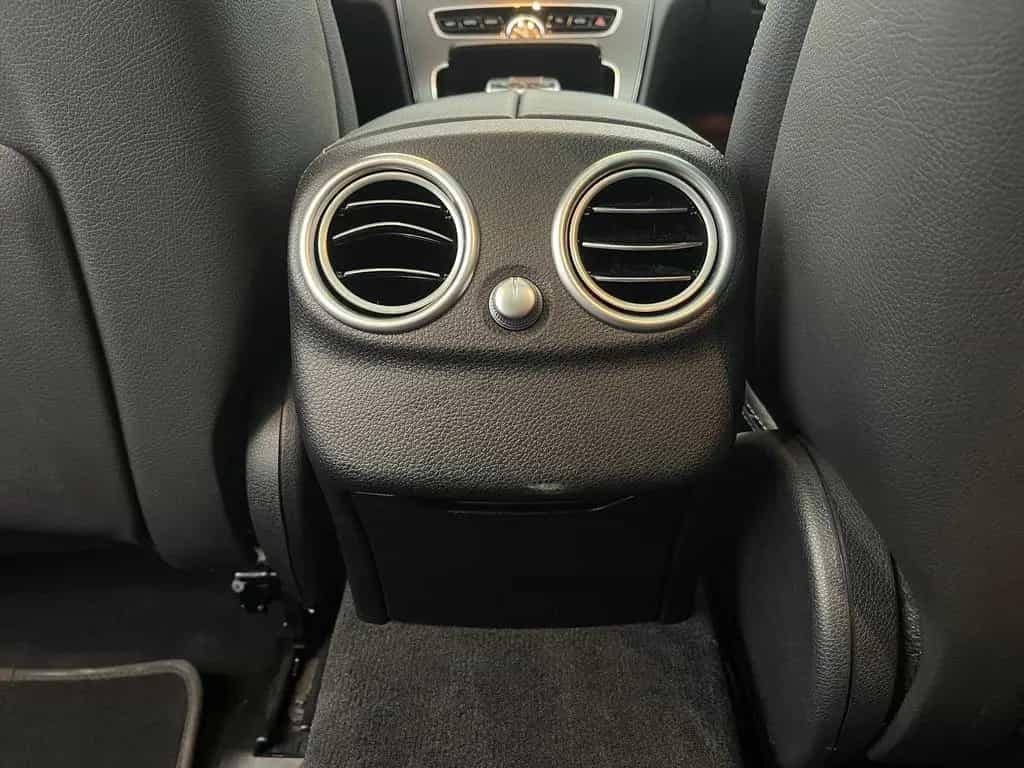 Mercedes-Benz C 300 BURMESTER*PANO*AHK*LED*PDC* 01/2021-photo-34